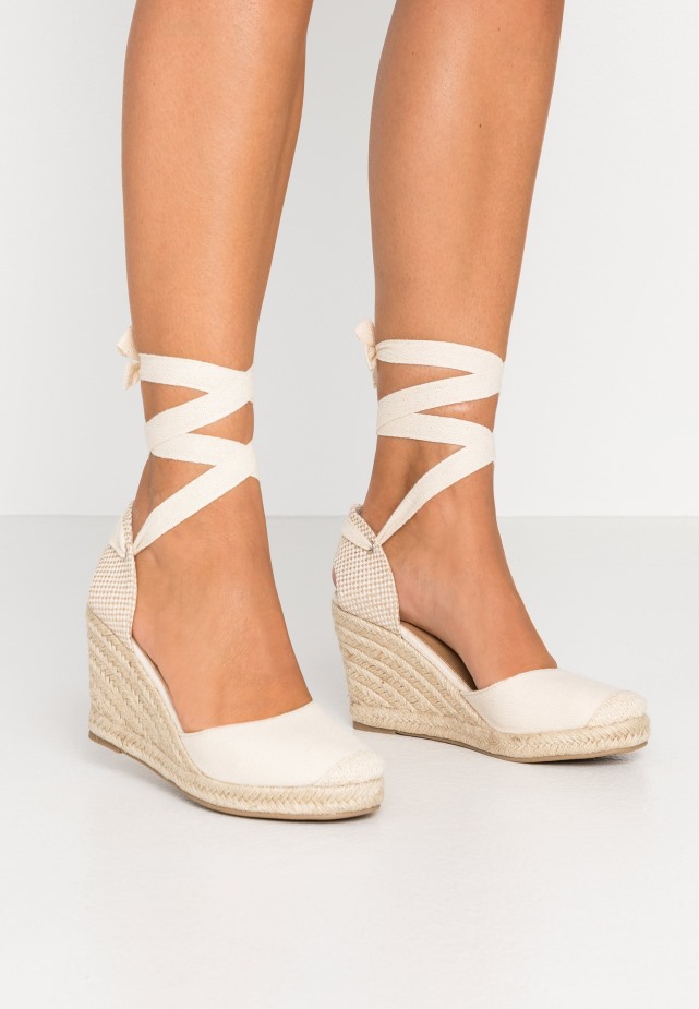 Brede Pasvorm Dorian - Hoge Hakken Gabor Rosa