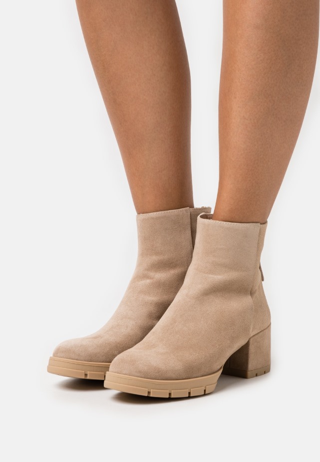 Chino Gabor Klassieke Enkellaarsjes