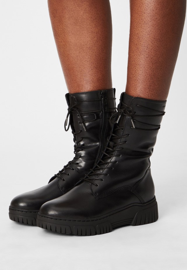 Dames Enkellaarzen Met Plateauzool Zwart Gabor