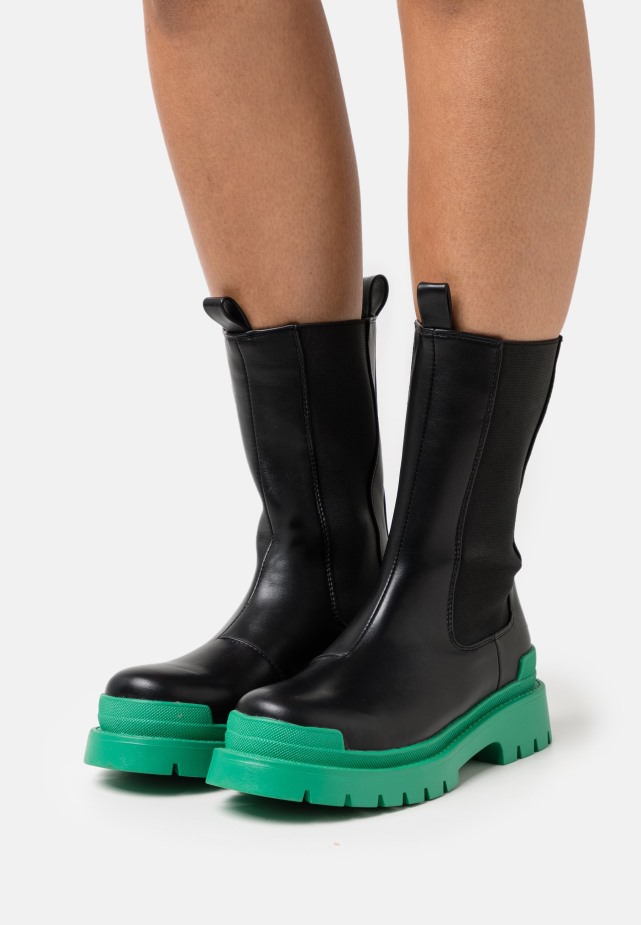 Dames Enkellaarzen Met Plateauzool Zwart Gabor