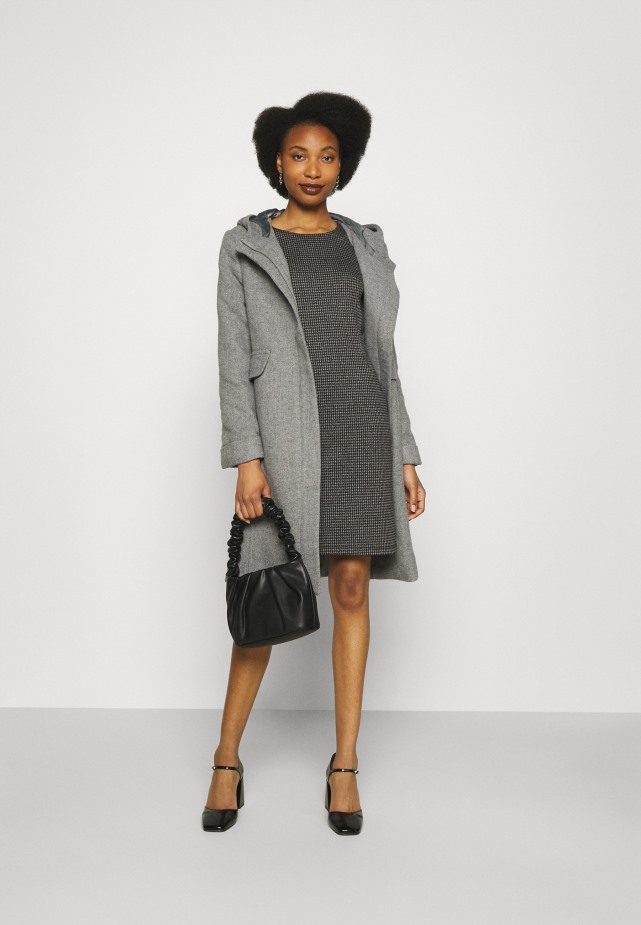 Damespumps Zwart Gabor Klassieke Hakken