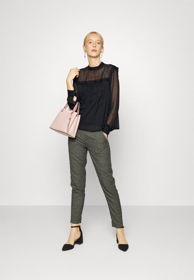 Damespumps Zwart Gabor Klassieke Hakken