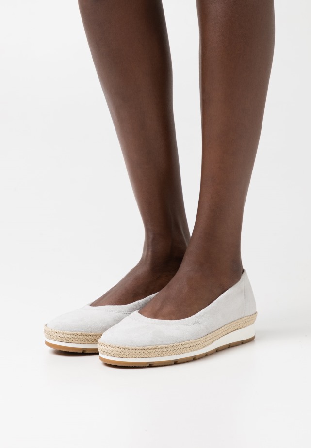 Desert Ballerina\s Gabor