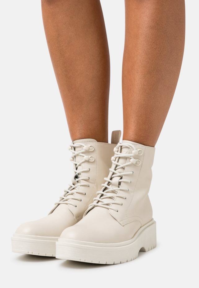 Donker Nude/beige Gabor Veter Enkellaarsjes