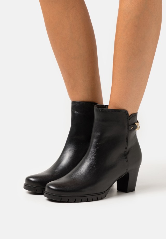 Donkerblauwe Klassieke Enkellaarsjes Gabor