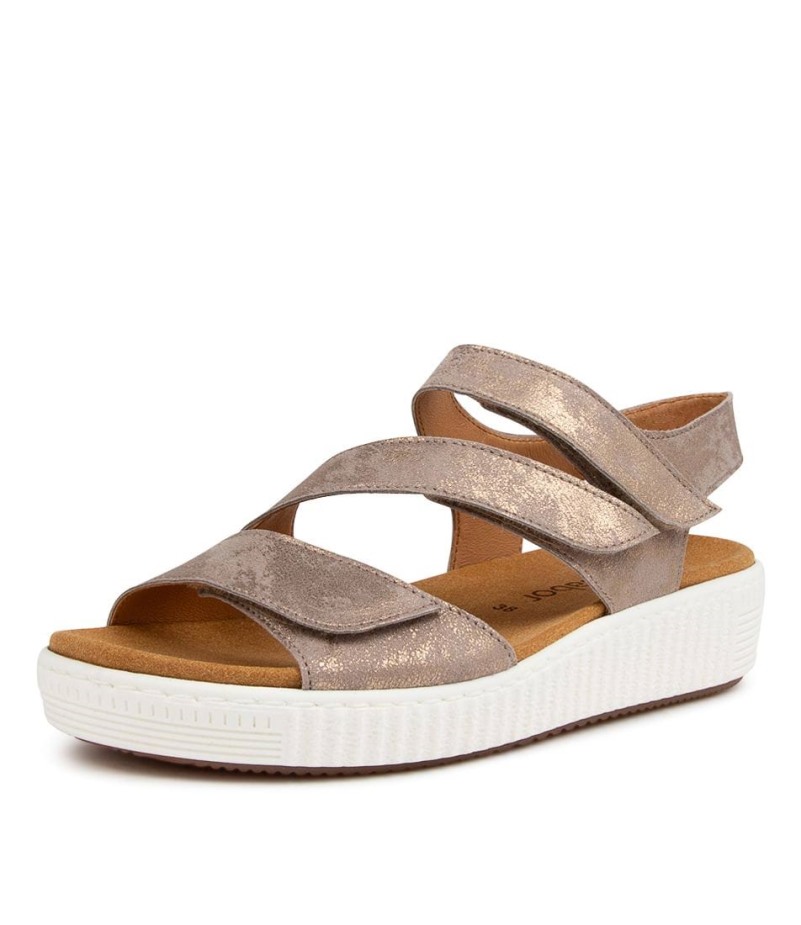 Gabor Brielle Schelp