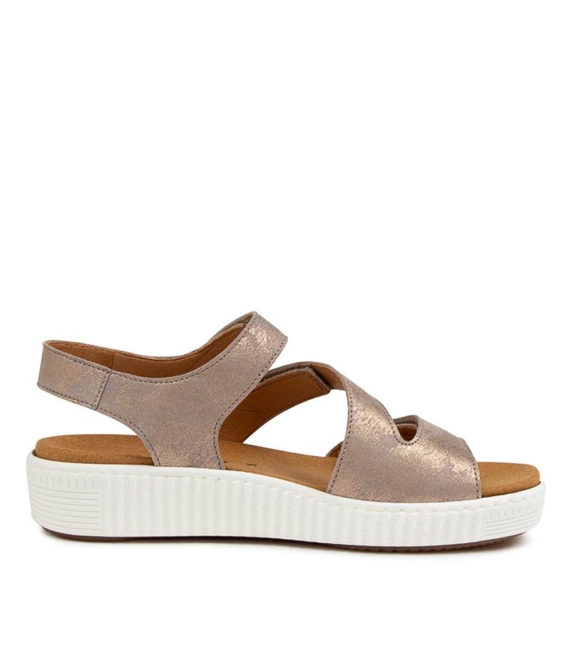 Gabor Brielle Schelp