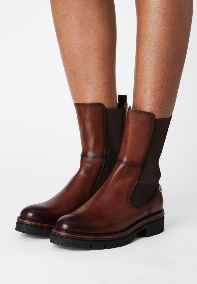 Gabor Bruin 91610 - Enkellaarsjes