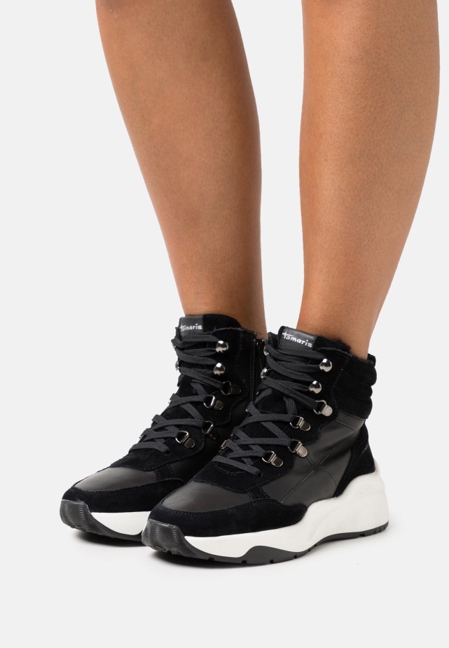 Gabor Hoge Sneakers Zwart