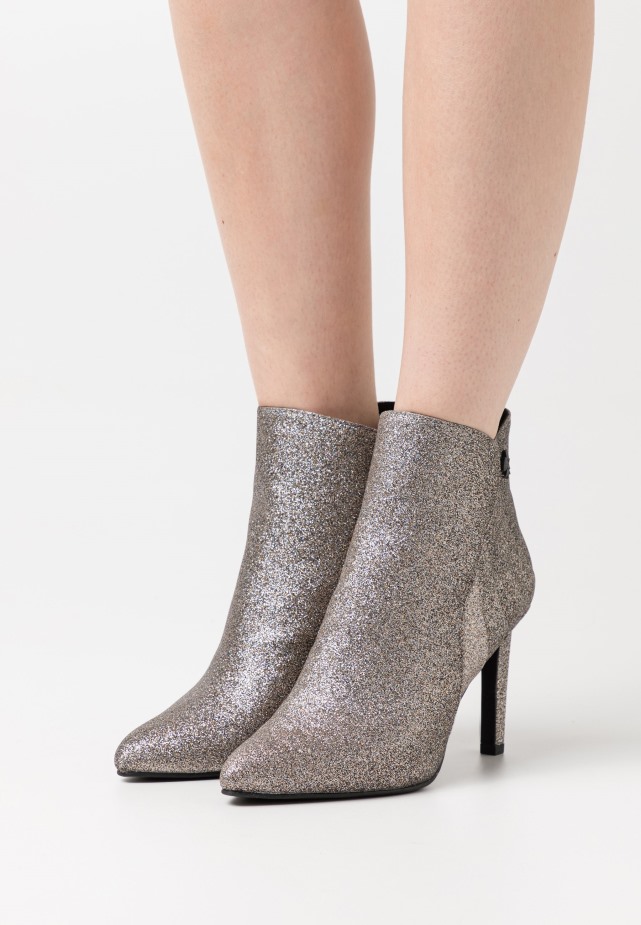 Gabor Klassieke Hakken Rood