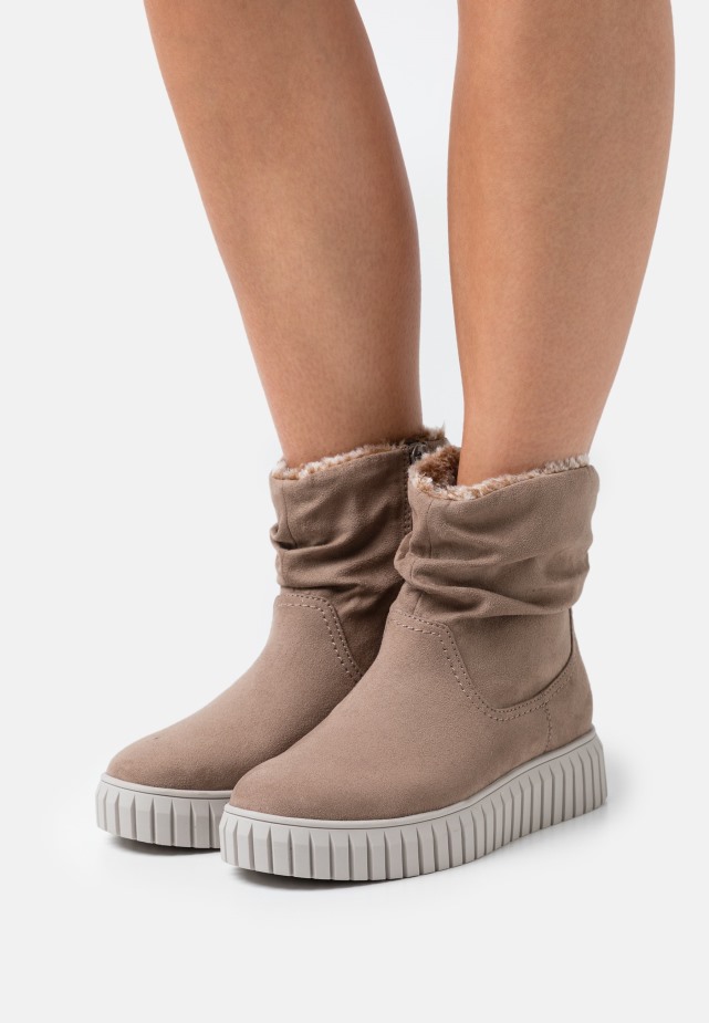 Gabor Lichtbruine Klassieke Enkellaarsjes