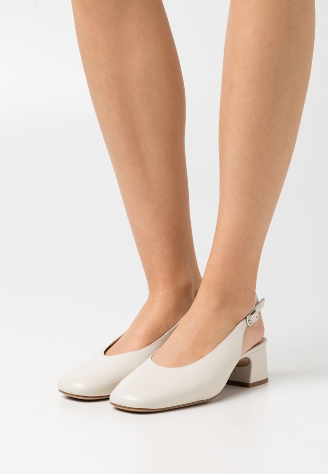 Gabor Weser - Klassieke Hakken Zwart