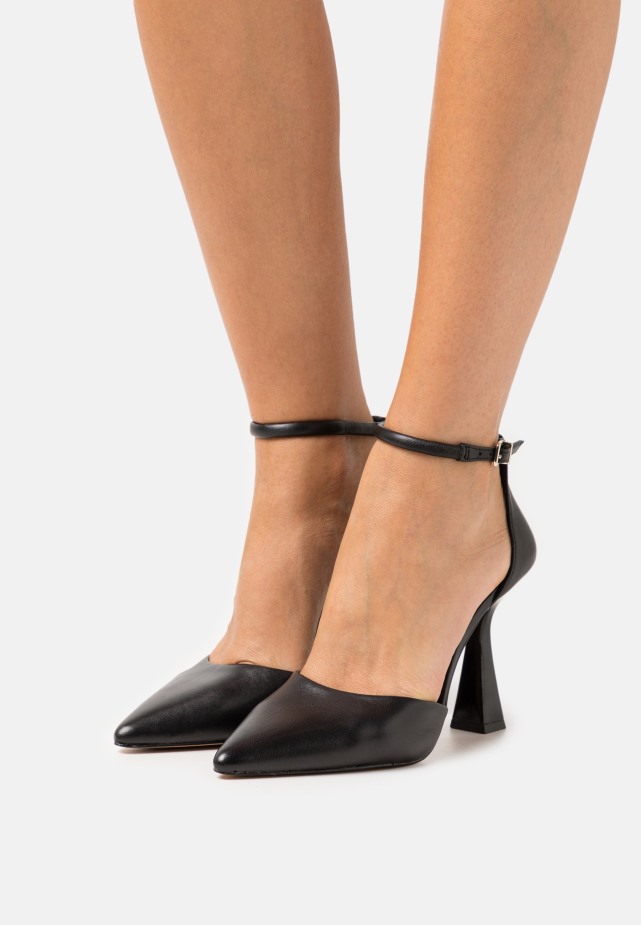 Gabor Zwart Vegan Starlit - Klassieke Hakken