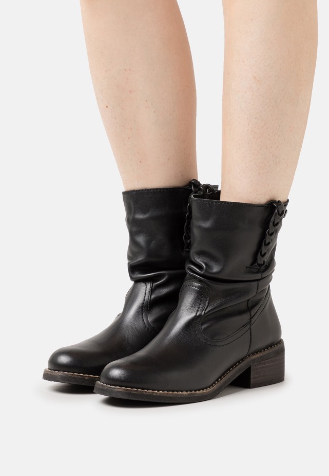 Gabor Zwarte Cowboy/biker Enkellaars