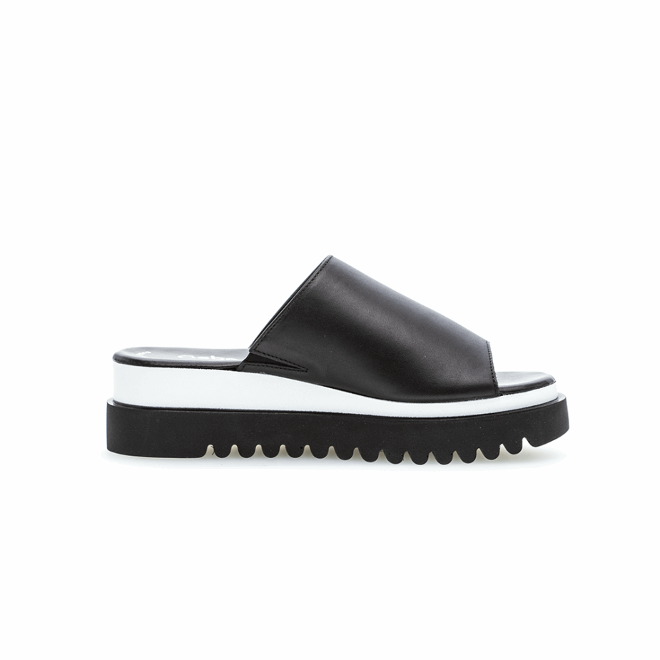 Gabor Zwarte Plateau Slipon Sandaal