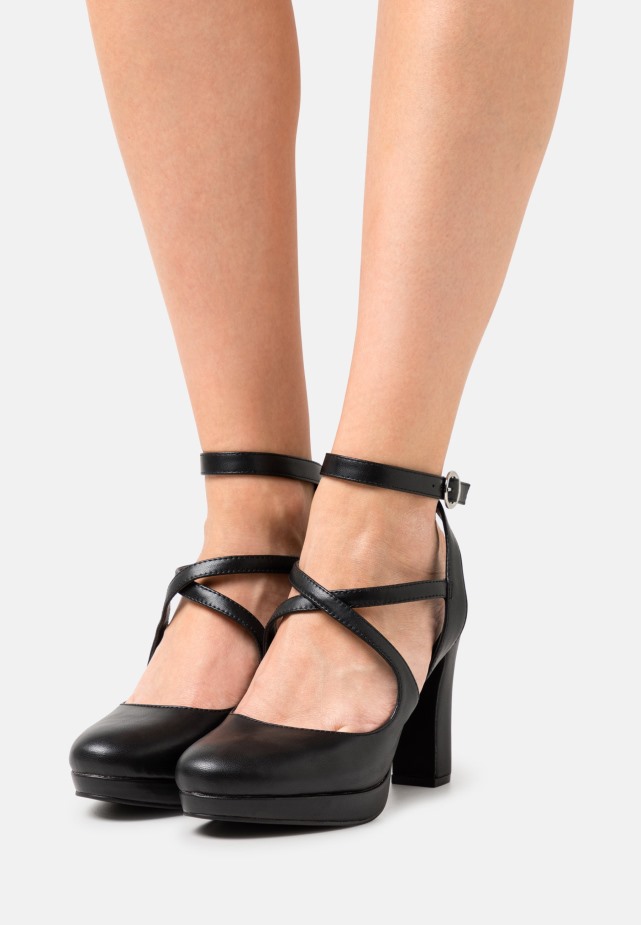 Gabor Zwarte Pumps Met Klassieke Hak