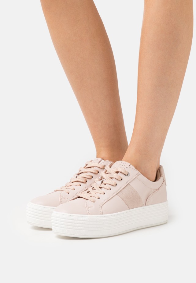 Hoge Sneakers Van Gabor Tartufo