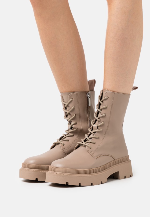 Kiesel Gabor Enkellaarsjes Met Veters