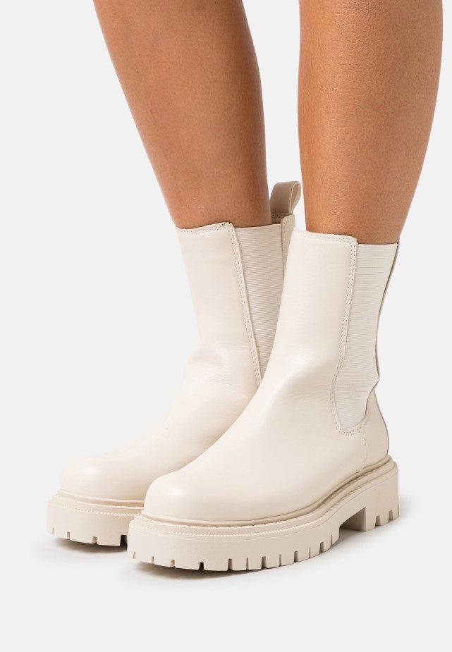 Klassieke Enkellaarzen Panna Gabor