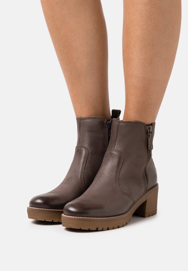 Peanut Veter Enkellaarzen Gabor