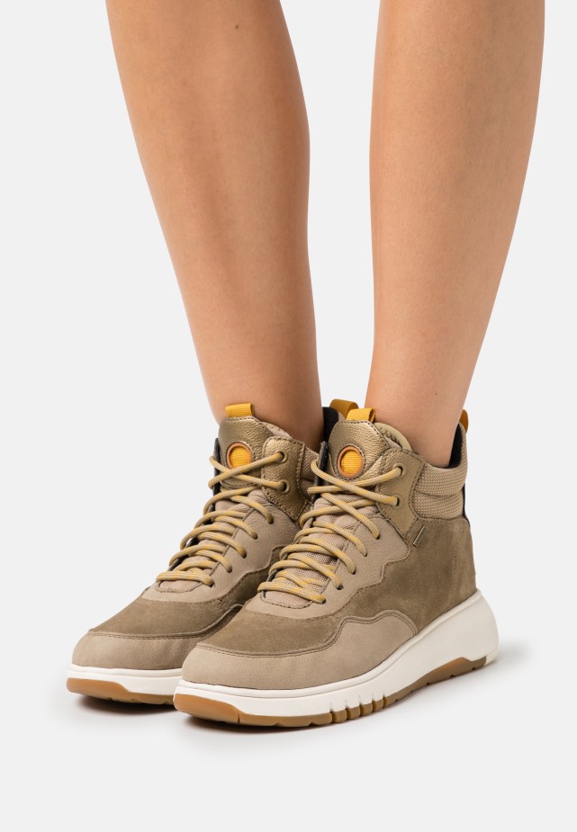 Salie/panna Hoge Sneakers Gabor