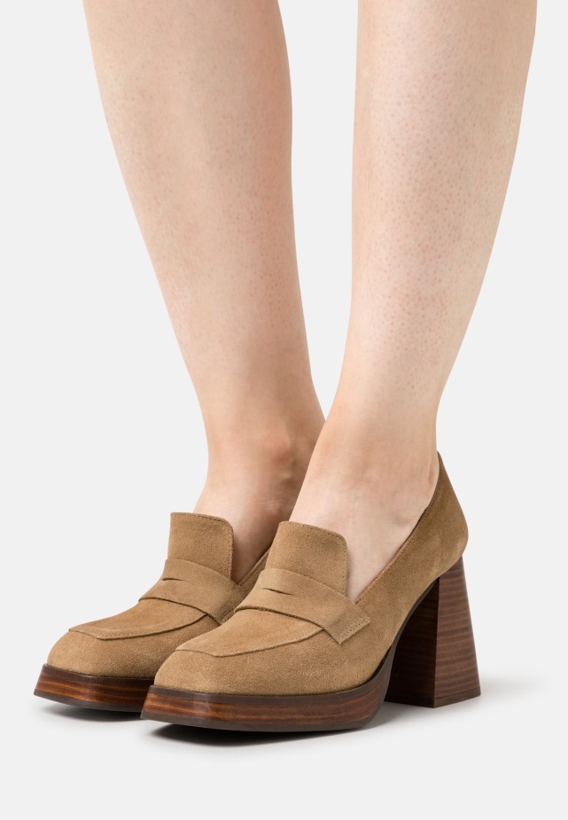 Vegan Noella - Plateauzolen Gabor Felroze