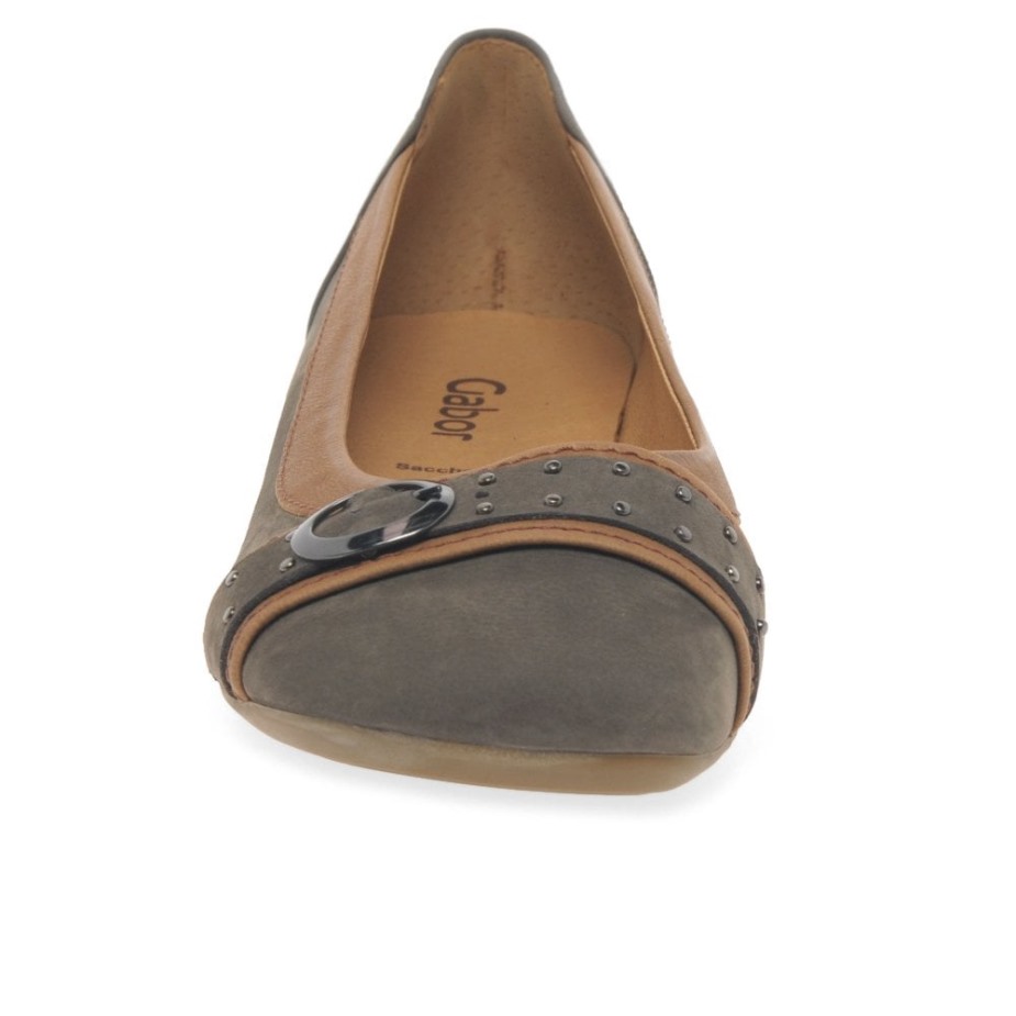 Wallaby/cognac Gabor Michelle Casual Damespompen Met Studs En Gesp