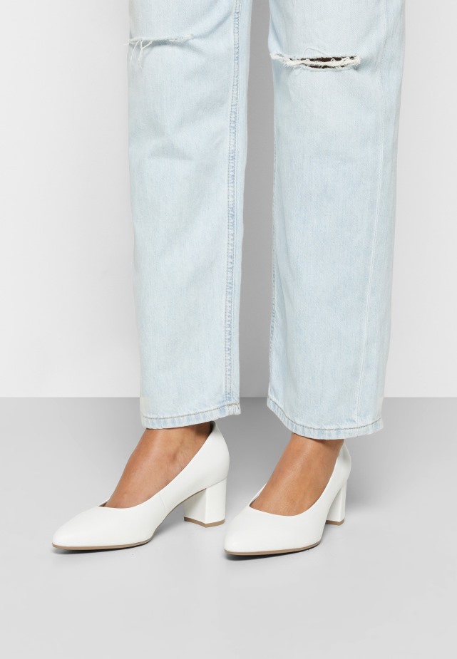 Witte Gabor Klassieke Hakken