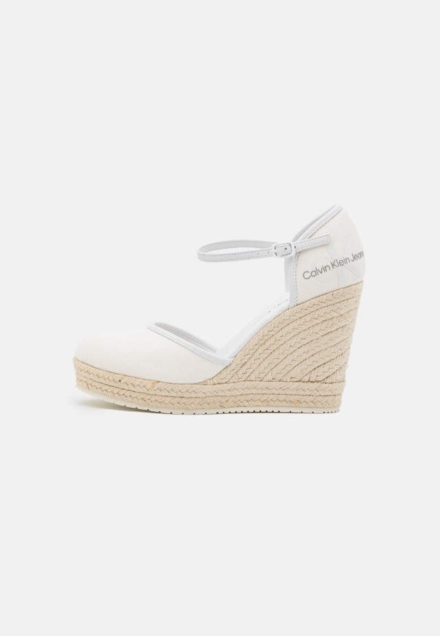 Zwarte Gabor Wedge Close Toe - Plateauzolen