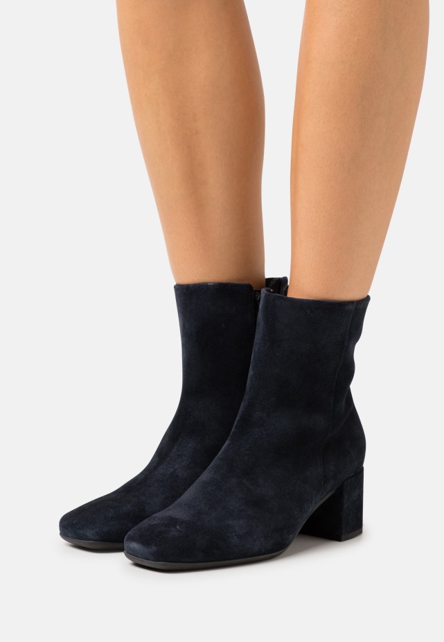 Zwarte Klassieke Enkellaarzen Van Gabor