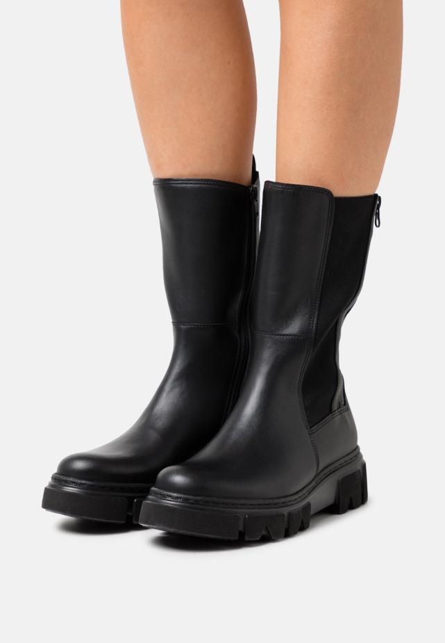 Zwarte Plateaulaarzen Gabor