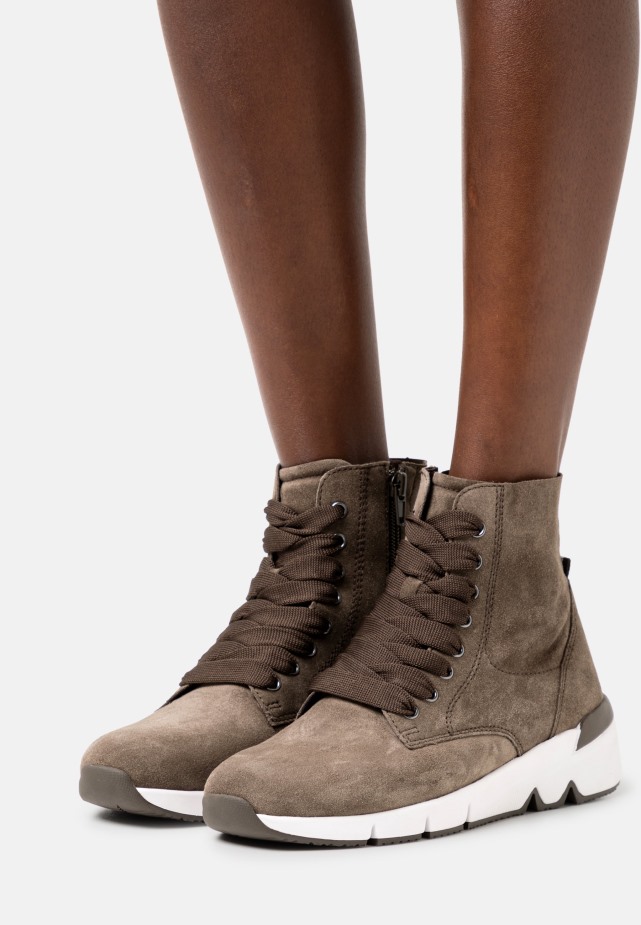 Hoge Sneakers Van Gabor Tartufo